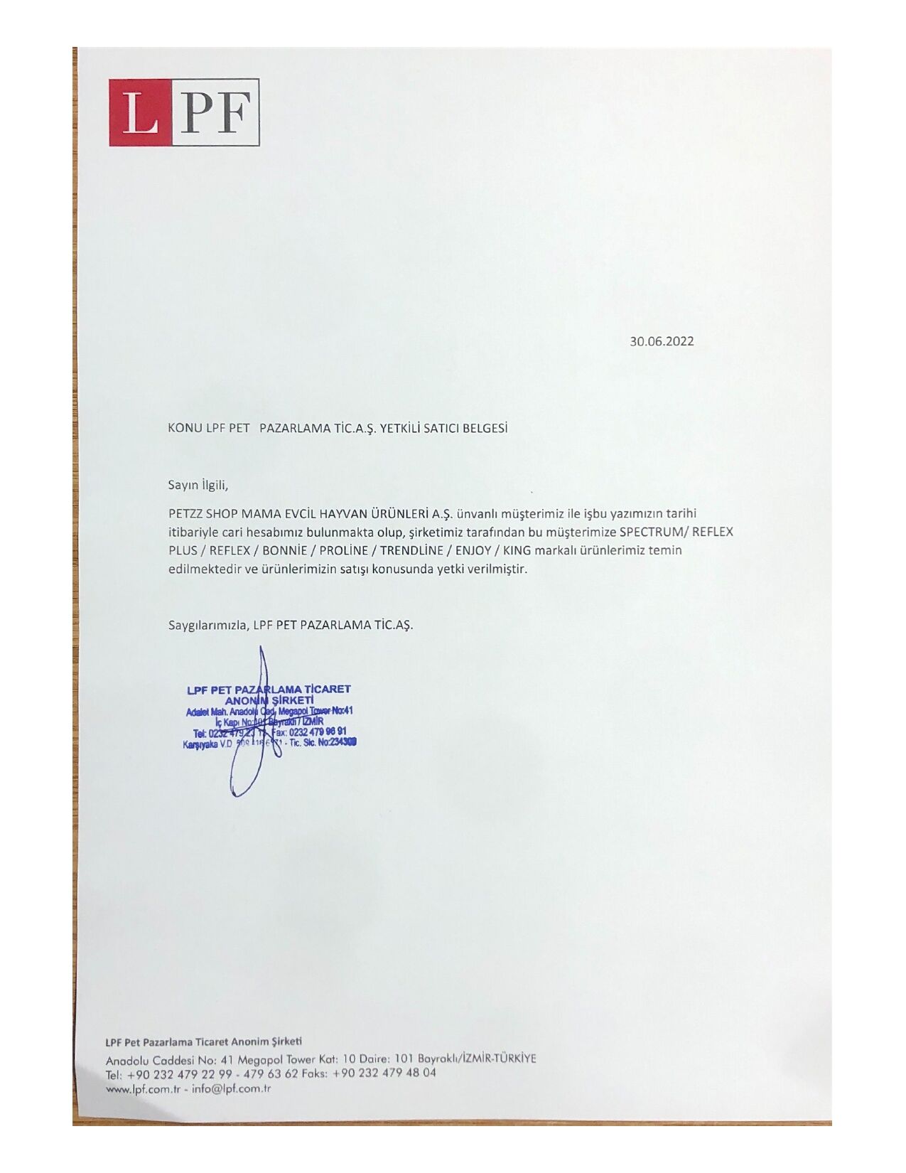 Reflex Plus Meat Fillet Ton Balıklı Fileto Kedi Ödül Maması 1 Adet 30 Gr