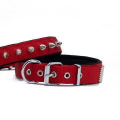 Doggie Comfort Dokuma Çivili Köpek Boyun Tasması Medium Kırmızı 2.5x37-45 Cm