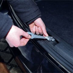 Trixie Köpek için Bagaj Kapağı Aralık Tutucu