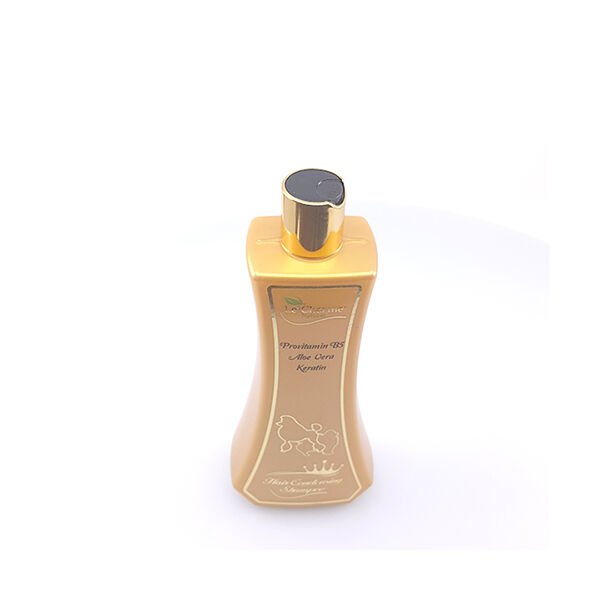 Le Charme Kedi ve Köpek Kıl Yoğunlaştırıcı Şampuan 370 Ml