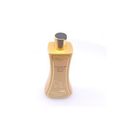 Le Charme Kedi ve Köpek Kıl Yoğunlaştırıcı Şampuan 370 Ml