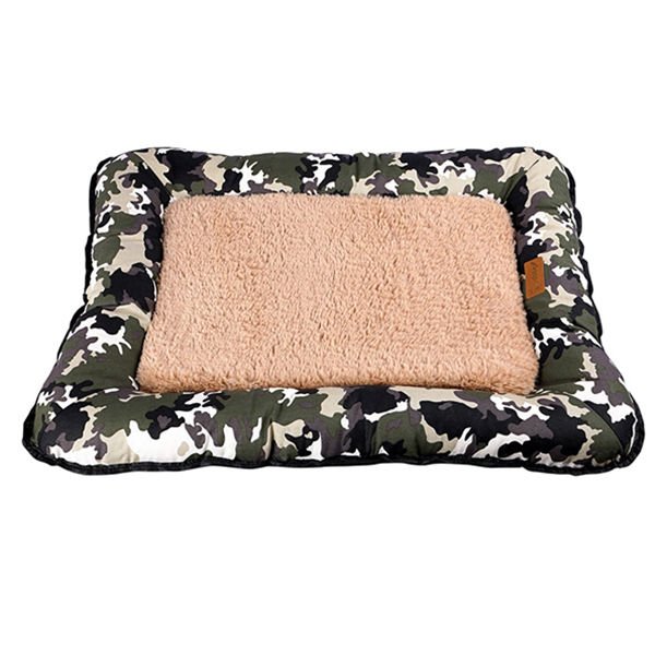 Dubex LeoPeluş Dikdörtgen Köpek Yer Minderi Yeşil/Krem Medium 48x70x8 Cm