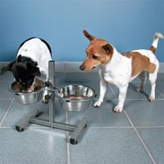 Trixie Ayaklı Kedi ve Köpek Mama ve Su Kabı 2x1.8 Lt 20 Cm