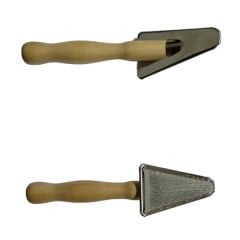 Sgroom Ahşap Saplı Üçgen Kedi ve Köpek Tarama Fırçası 4.5x16.5 Cm